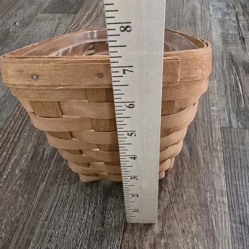 Longaberger 1992 Small Vegetable Basket & Protector‎ Vintage
